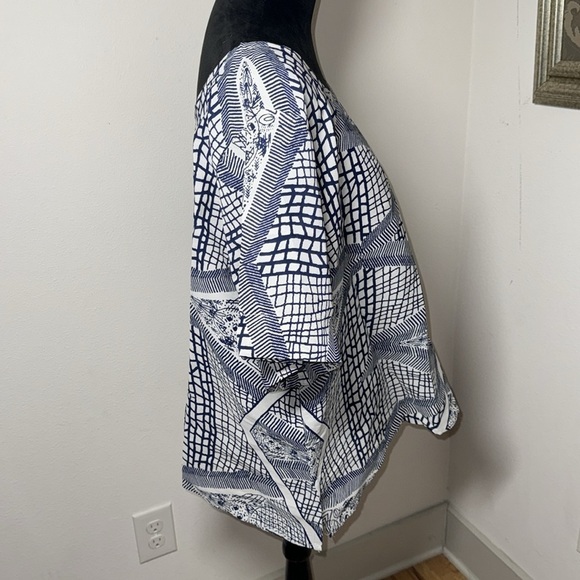 Wanni Fuga blue white pullover lightweight short sleeves top blouse Sz XL - 1X - Picture 2 of 4